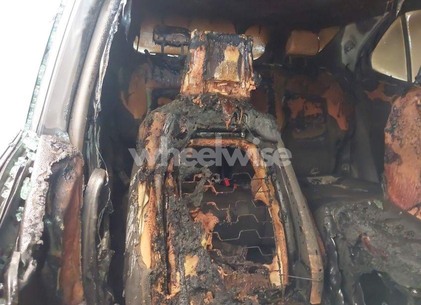 Photo 6 of 2020 Chevrolet Equinox FWD LT 1.5L TURBO (VIN 3GNAXKEV4LL203956)