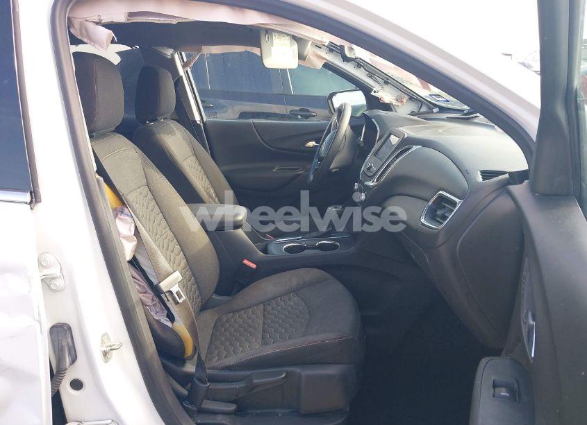 Photo 5 of 2020 Chevrolet Equinox FWD LT 1.5L TURBO (VIN 3GNAXKEV4LS524210)