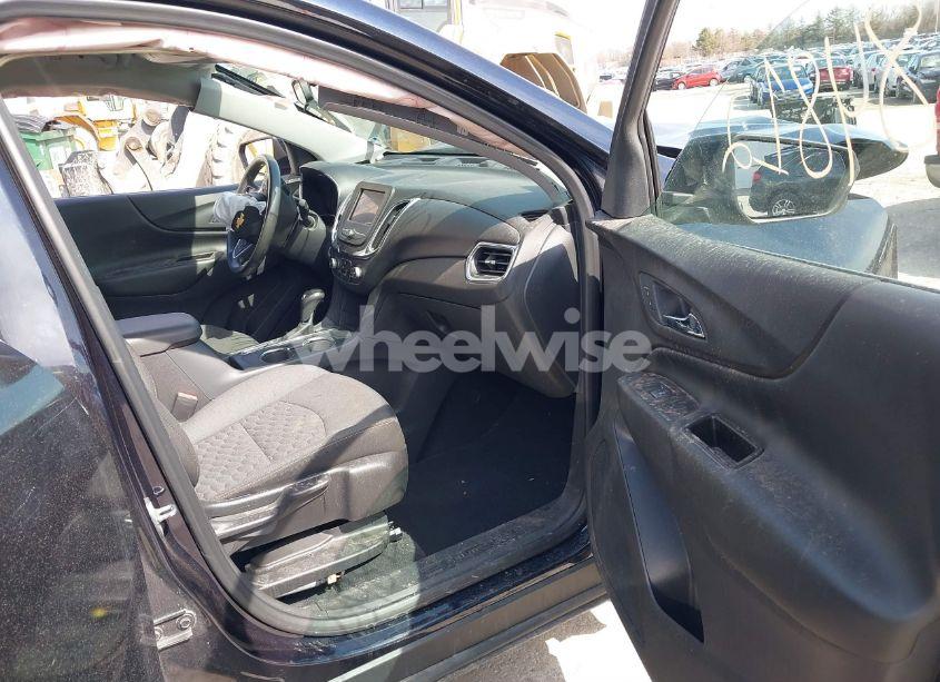 Photo 5 of 2020 Chevrolet Equinox FWD LT 1.5L TURBO (VIN 3GNAXKEV4LS591809)