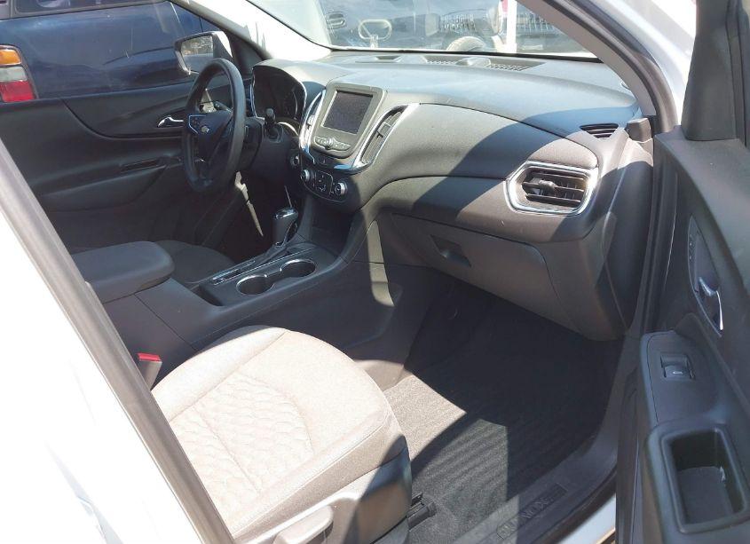 Photo 5 of 2020 Chevrolet Equinox FWD LT 1.5L TURBO (VIN 3GNAXKEV4LS729672)