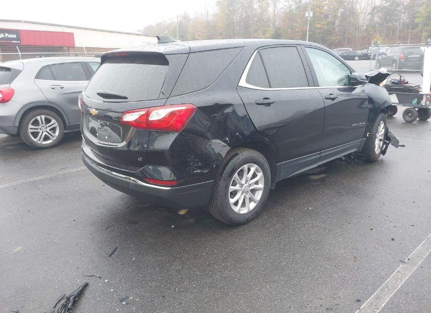 Photo 4 of 2021 Chevrolet Equinox FWD LT (VIN 3GNAXKEV4MS143569)