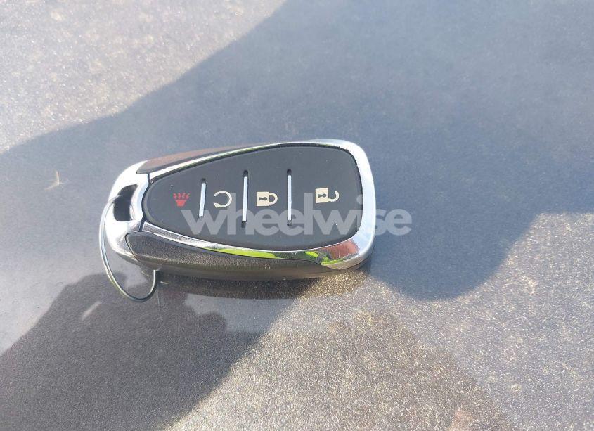 Photo 11 of 2021 Chevrolet Equinox FWD LT (VIN 3GNAXKEV4MS148741)