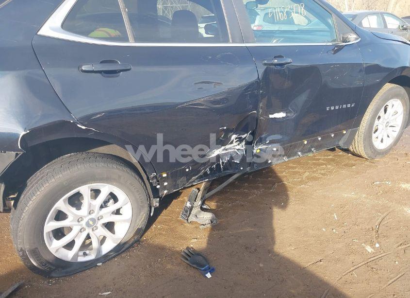 Photo 17 of 2021 Chevrolet Equinox FWD LT (VIN 3GNAXKEV4MS148741)