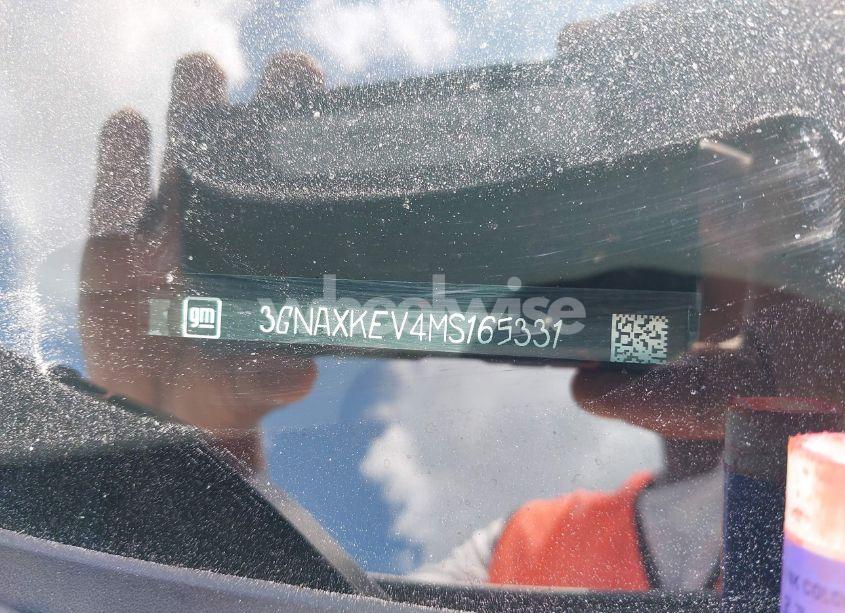 Photo 9 of 2021 Chevrolet Equinox FWD LT (VIN 3GNAXKEV4MS165331)