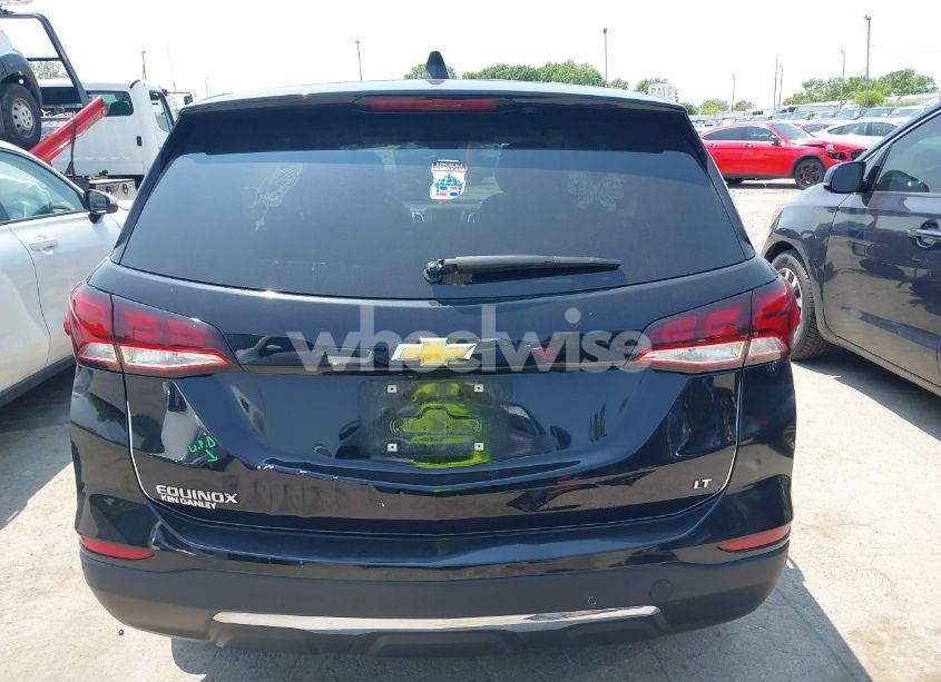Photo 17 of 2022 Chevrolet Equinox FWD LT (VIN 3GNAXKEV4NL103312)