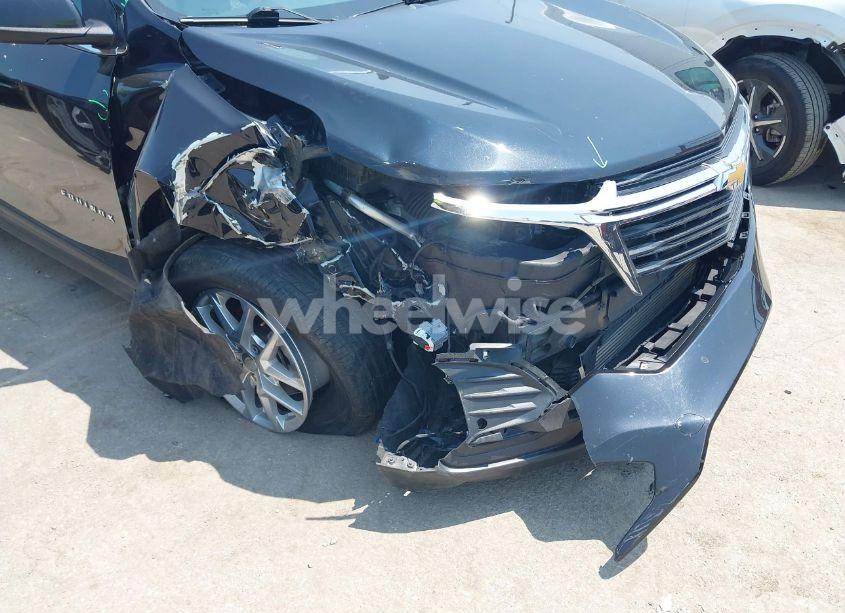 Photo 6 of 2022 Chevrolet Equinox FWD LT (VIN 3GNAXKEV4NL103312)