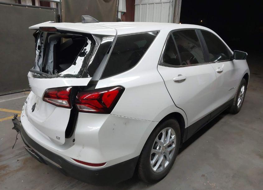 Photo 4 of 2022 Chevrolet Equinox FWD LT (VIN 3GNAXKEV4NL103844)