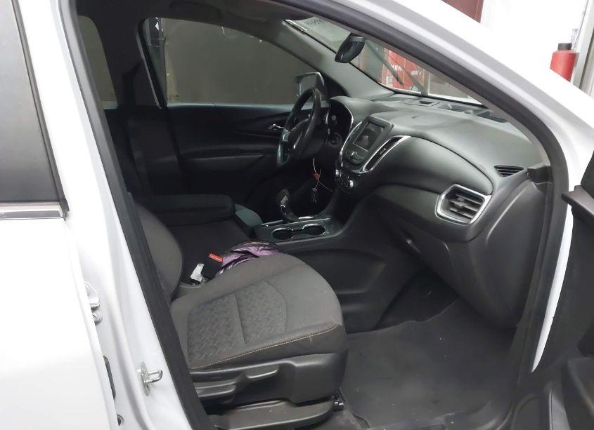 Photo 5 of 2022 Chevrolet Equinox FWD LT (VIN 3GNAXKEV4NL103844)