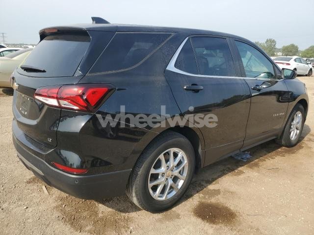 Photo 3 of 2022 CHEVROLET EQUINOX LT (VIN 3GNAXKEV4NL237205)