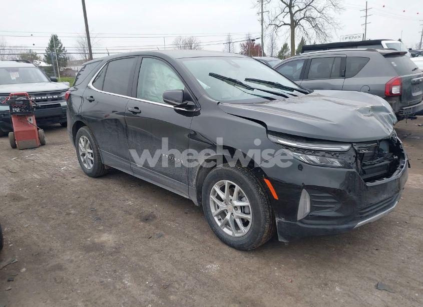 2022 Chevrolet Equinox FWD LT (VIN 3GNAXKEV4NL293029) main photo