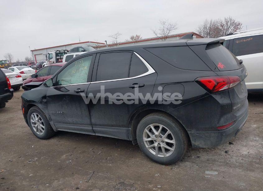 Photo 14 of 2022 Chevrolet Equinox FWD LT (VIN 3GNAXKEV4NL293029)