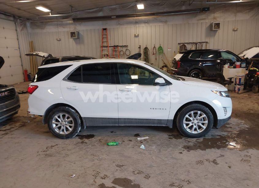 Photo 13 of 2019 Chevrolet Equinox LT (VIN 3GNAXKEV5KL208694)