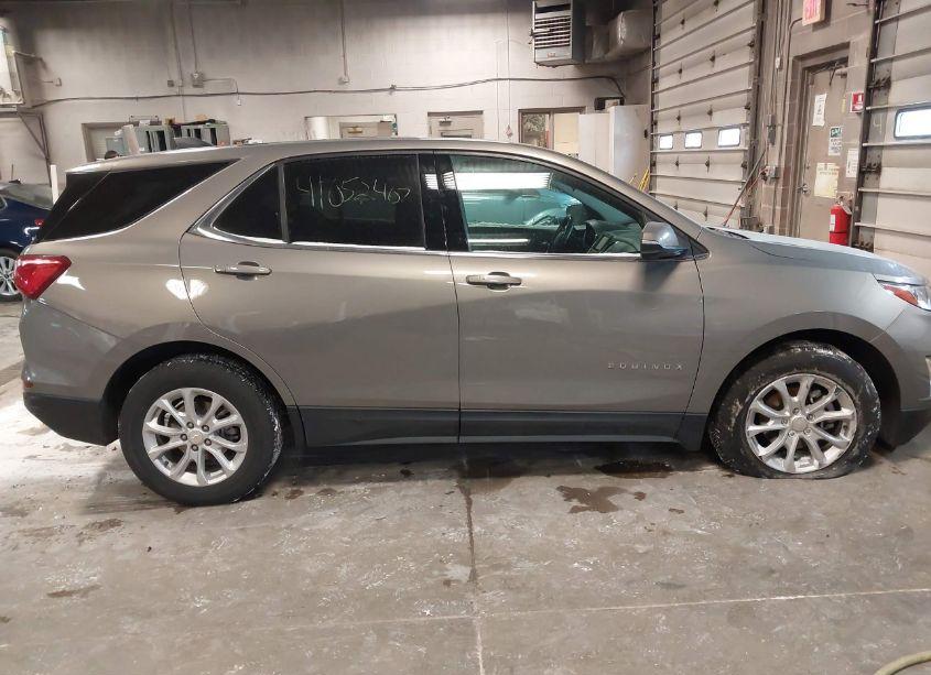 Photo 14 of 2019 Chevrolet Equinox LT (VIN 3GNAXKEV5KS538471)