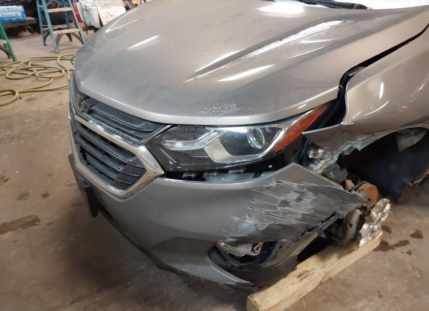 Photo 18 of 2019 Chevrolet Equinox LT (VIN 3GNAXKEV5KS538471)