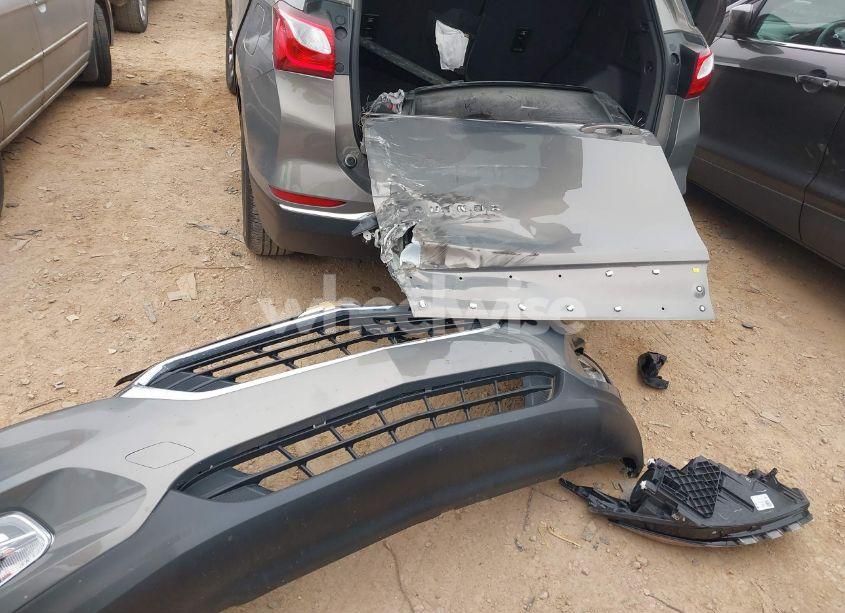 Photo 12 of 2019 Chevrolet Equinox LT (VIN 3GNAXKEV5KS548823)