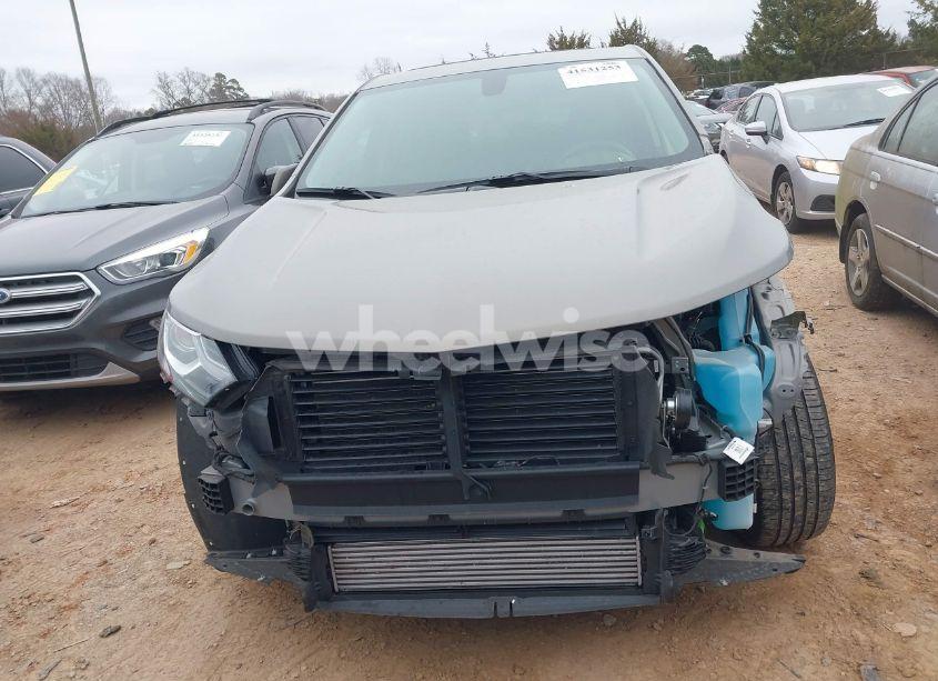 Photo 13 of 2019 Chevrolet Equinox LT (VIN 3GNAXKEV5KS548823)