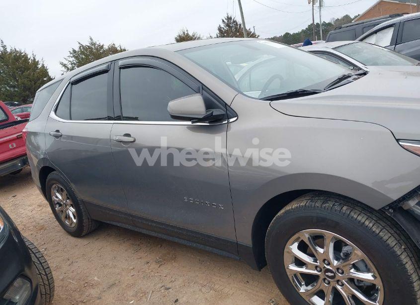 Photo 14 of 2019 Chevrolet Equinox LT (VIN 3GNAXKEV5KS548823)
