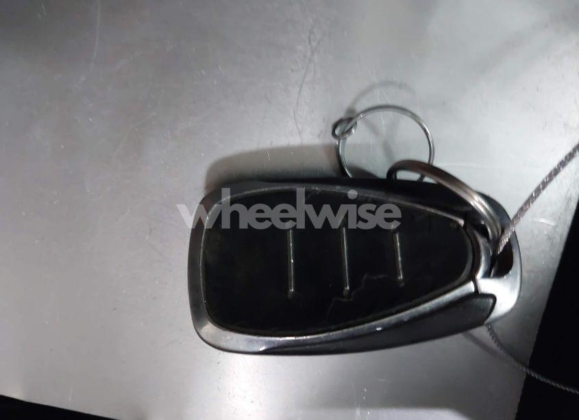 Photo 11 of 2019 Chevrolet Equinox LT (VIN 3GNAXKEV5KS566402)