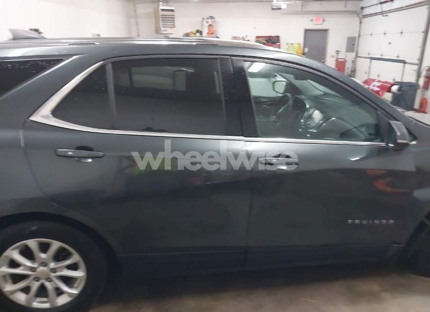 Photo 14 of 2019 Chevrolet Equinox LT (VIN 3GNAXKEV5KS566402)