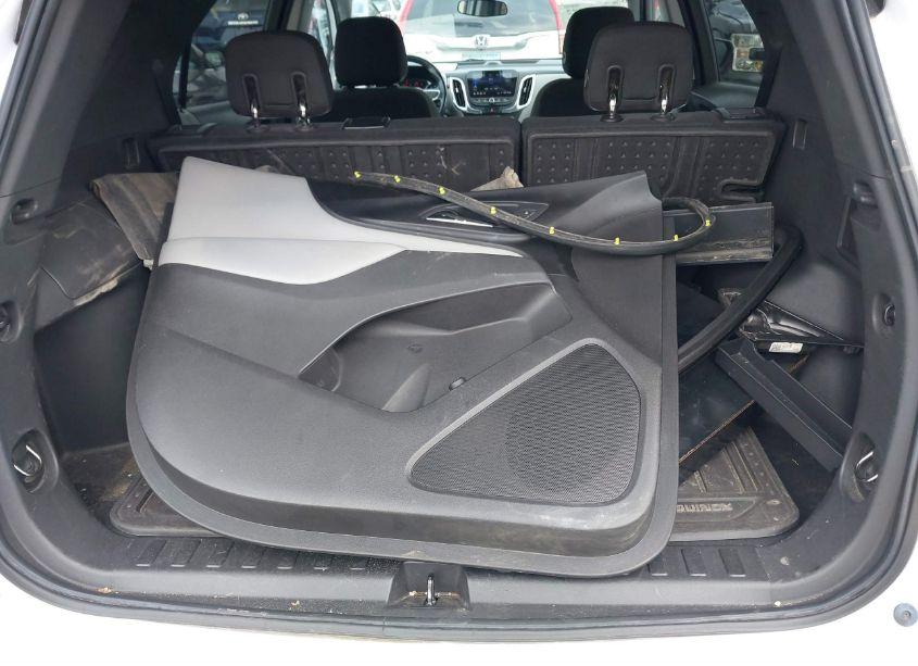 Photo 12 of 2019 Chevrolet Equinox LT (VIN 3GNAXKEV5KS664975)