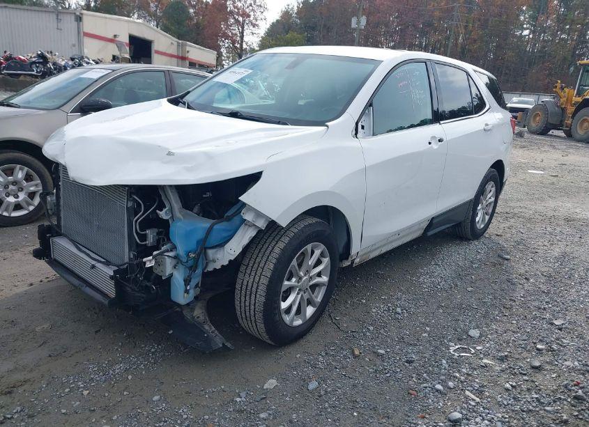 Photo 2 of 2019 Chevrolet Equinox LT (VIN 3GNAXKEV5KS664975)