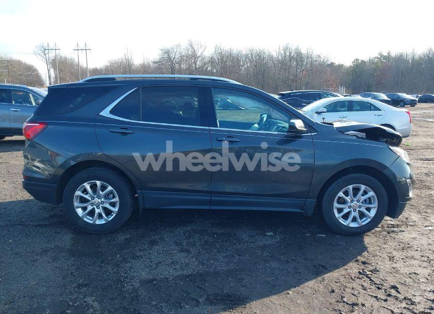 Photo 13 of 2020 Chevrolet Equinox FWD LT 1.5L TURBO (VIN 3GNAXKEV5LS521493)