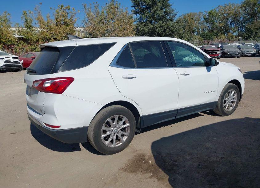 Photo 4 of 2020 Chevrolet Equinox FWD LT 1.5L TURBO (VIN 3GNAXKEV5LS559502)