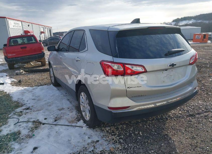 Photo 3 of 2020 Chevrolet Equinox FWD LT 1.5L TURBO (VIN 3GNAXKEV5LS579393)