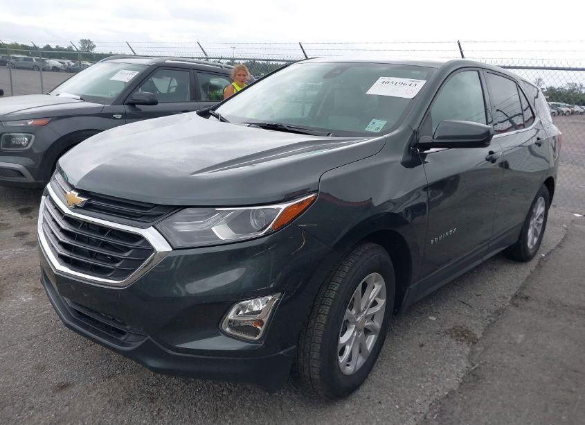 Photo 2 of 2020 Chevrolet Equinox FWD LT 1.5L TURBO (VIN 3GNAXKEV5LS583847)