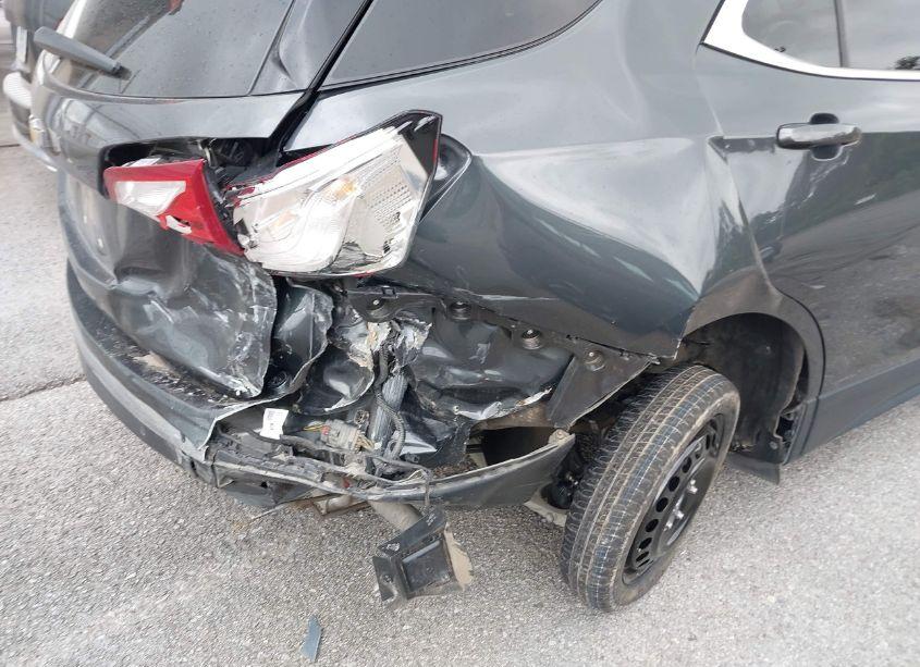 Photo 6 of 2020 Chevrolet Equinox FWD LT 1.5L TURBO (VIN 3GNAXKEV5LS583847)