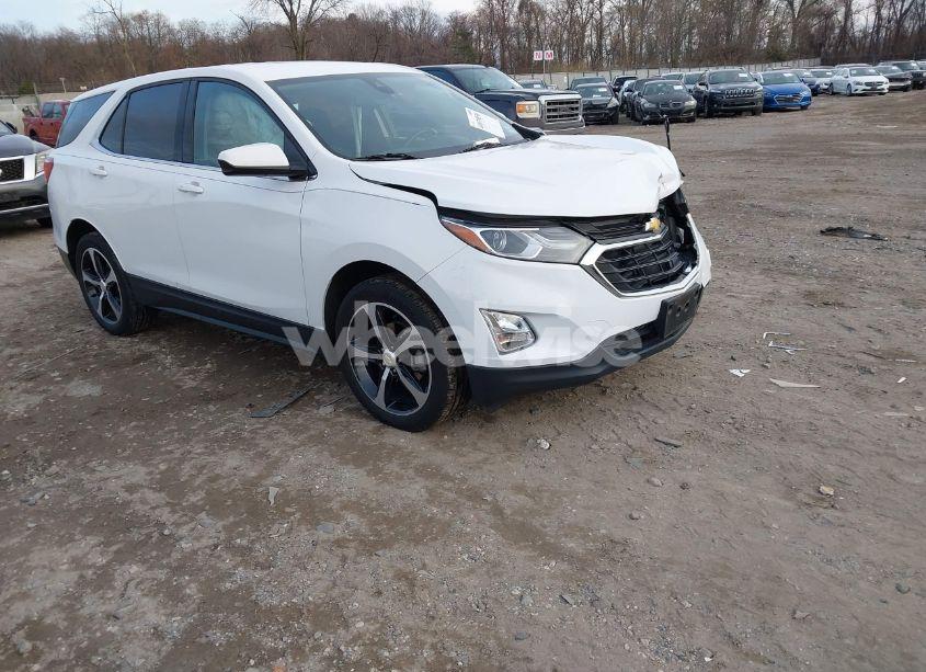 2020 Chevrolet Equinox FWD LT 1.5L TURBO (VIN 3GNAXKEV5LS609024) main photo