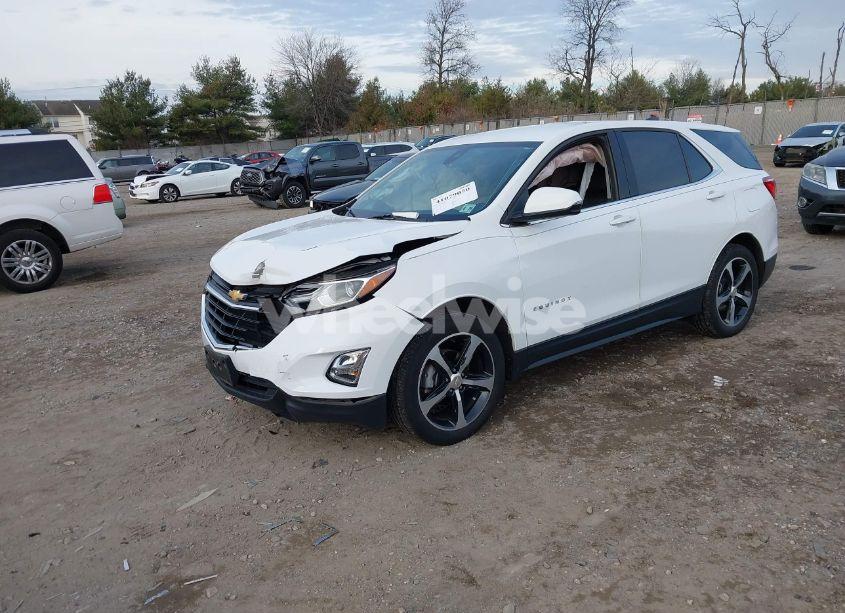Photo 2 of 2020 Chevrolet Equinox FWD LT 1.5L TURBO (VIN 3GNAXKEV5LS609024)