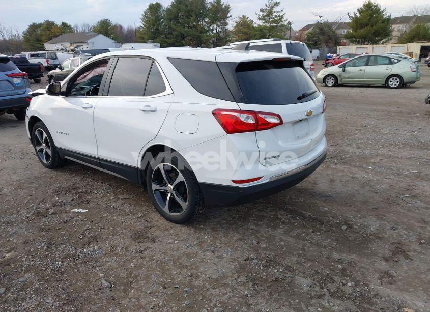 Photo 3 of 2020 Chevrolet Equinox FWD LT 1.5L TURBO (VIN 3GNAXKEV5LS609024)