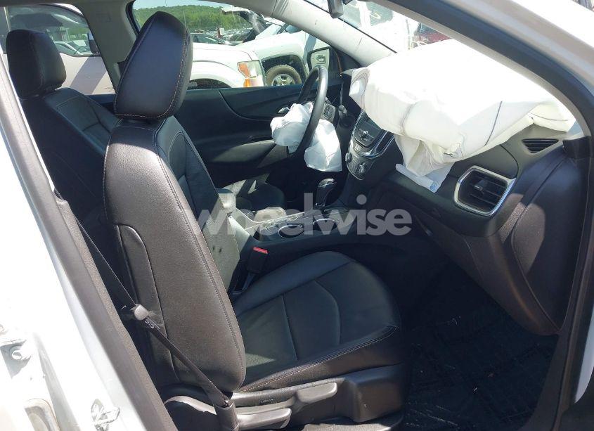 Photo 5 of 2020 Chevrolet Equinox FWD LT 1.5L TURBO (VIN 3GNAXKEV5LS736582)