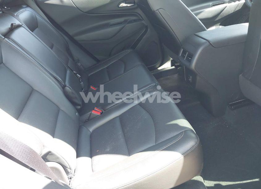 Photo 8 of 2020 Chevrolet Equinox FWD LT 1.5L TURBO (VIN 3GNAXKEV5LS736582)