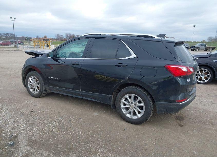 Photo 3 of 2021 Chevrolet Equinox FWD LT (VIN 3GNAXKEV5ML318339)
