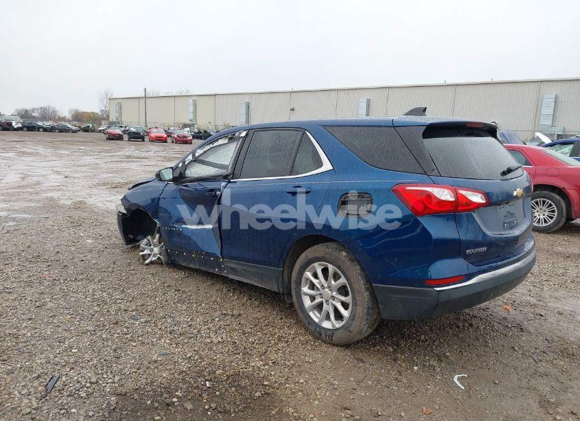 Photo 3 of 2021 Chevrolet Equinox FWD LT (VIN 3GNAXKEV5ML322620)