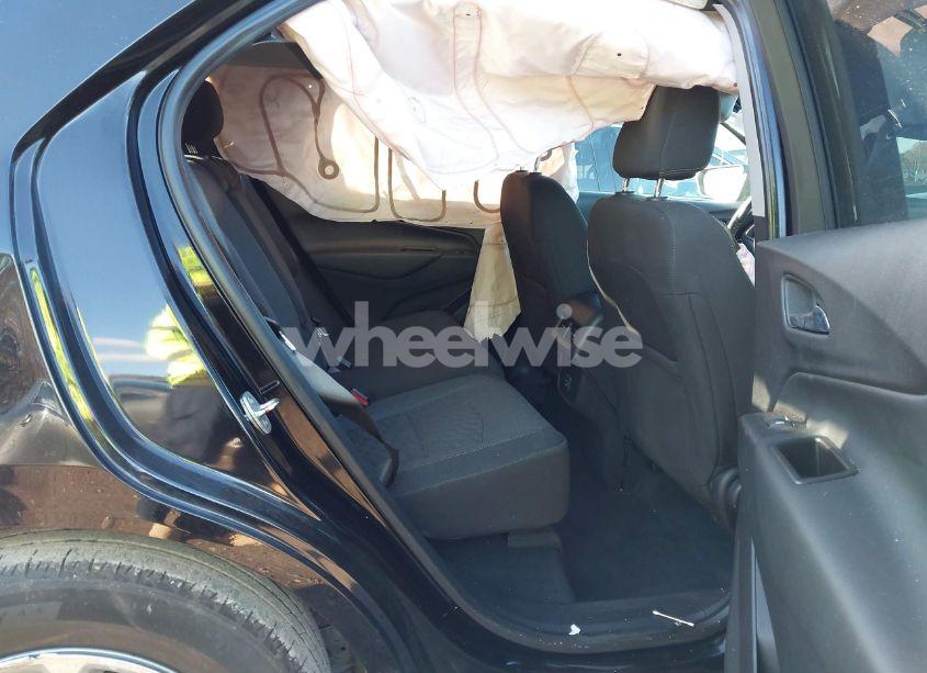 Photo 8 of 2021 Chevrolet Equinox FWD LT (VIN 3GNAXKEV5ML333908)