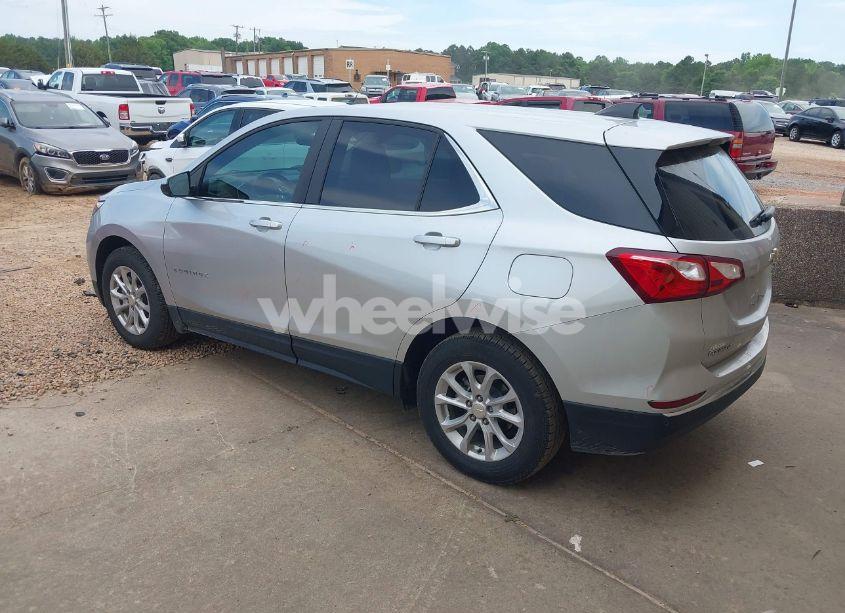 Photo 3 of 2021 Chevrolet Equinox FWD LT (VIN 3GNAXKEV5MS115084)