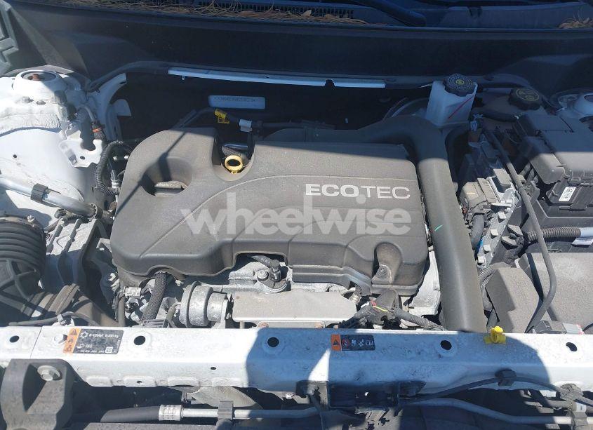 Photo 10 of 2021 Chevrolet Equinox FWD LT (VIN 3GNAXKEV5MS138218)