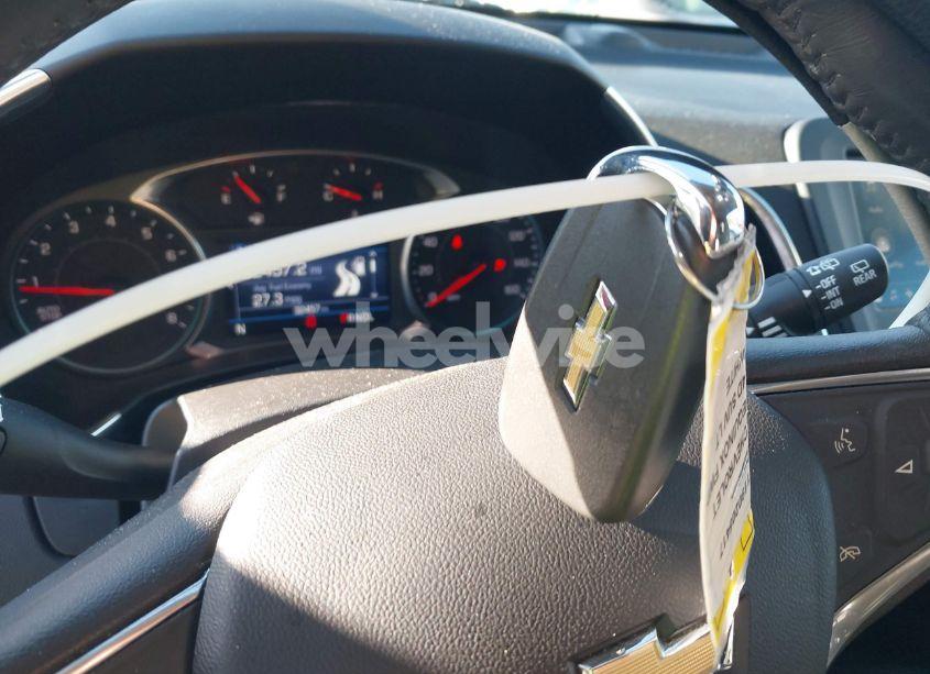 Photo 11 of 2021 Chevrolet Equinox FWD LT (VIN 3GNAXKEV5MS177455)