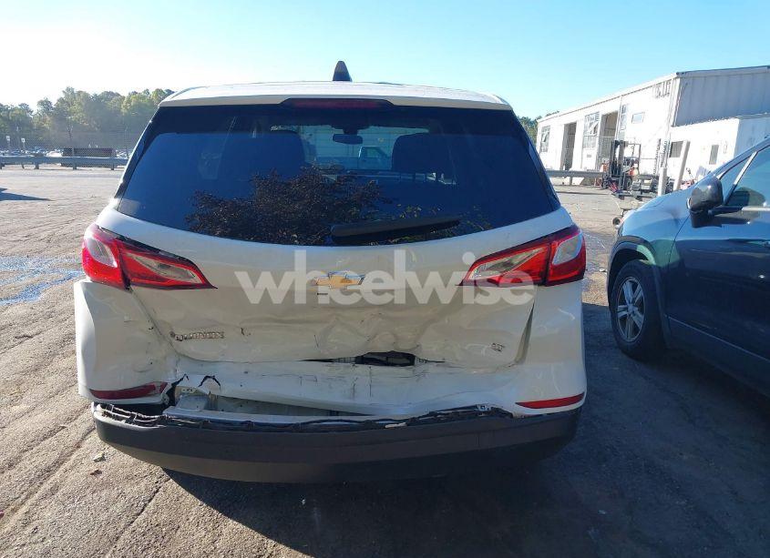 Photo 16 of 2021 Chevrolet Equinox FWD LT (VIN 3GNAXKEV5MS177455)