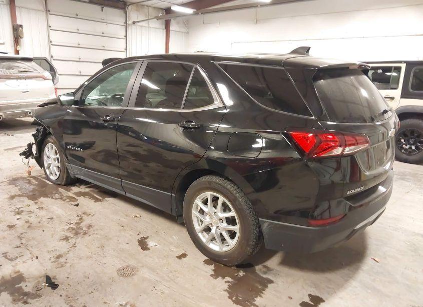 Photo 3 of 2022 Chevrolet Equinox FWD LT (VIN 3GNAXKEV5NL174762)