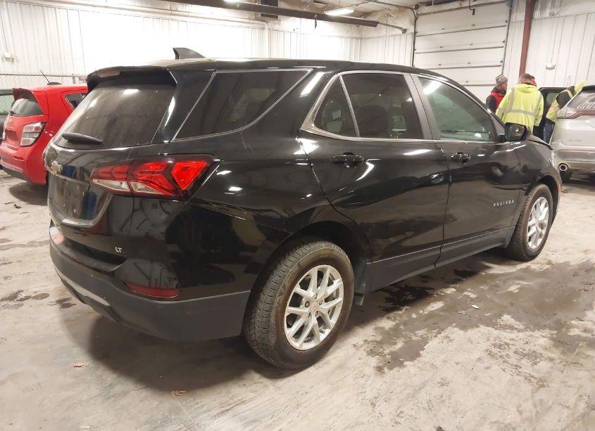 Photo 4 of 2022 Chevrolet Equinox FWD LT (VIN 3GNAXKEV5NL174762)