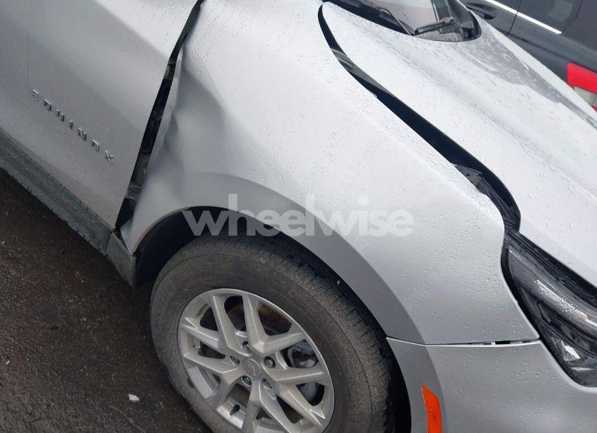 Photo 17 of 2022 Chevrolet Equinox FWD LT (VIN 3GNAXKEV5NL261075)