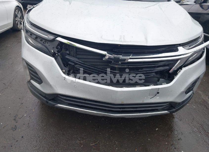Photo 6 of 2022 Chevrolet Equinox FWD LT (VIN 3GNAXKEV5NL261075)