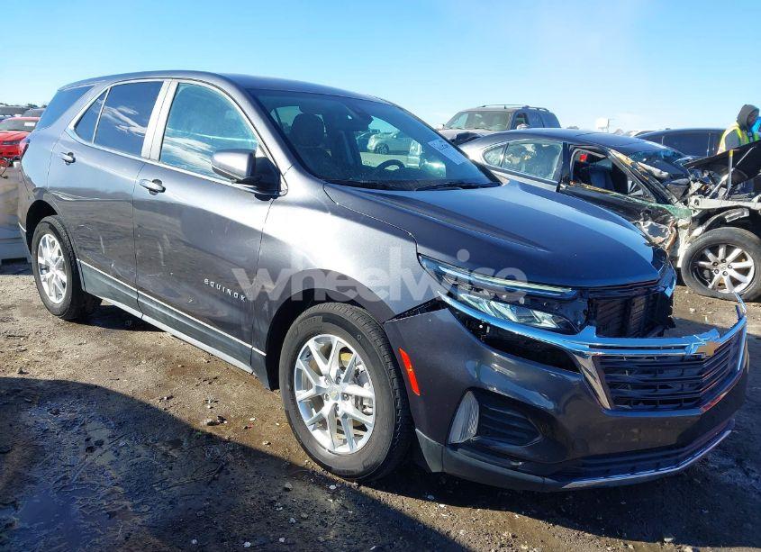 2022 Chevrolet Equinox FWD LT (VIN 3GNAXKEV5NS196069) main photo