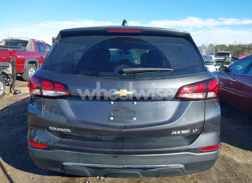 Photo 16 of 2022 Chevrolet Equinox FWD LT (VIN 3GNAXKEV5NS196069)