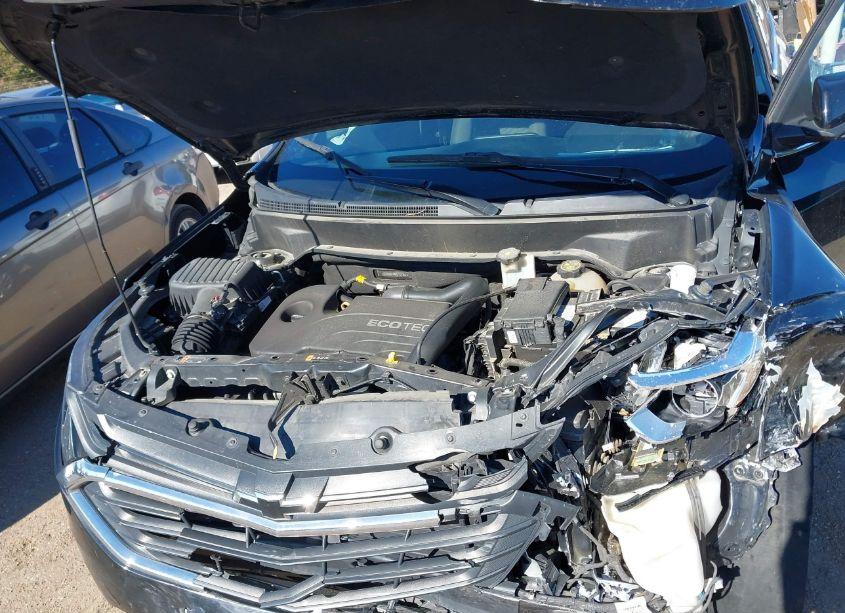 Photo 10 of 2019 Chevrolet Equinox LT (VIN 3GNAXKEV6KL113707)