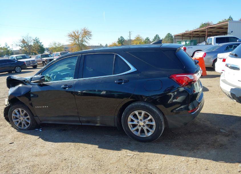 Photo 14 of 2019 Chevrolet Equinox LT (VIN 3GNAXKEV6KL113707)